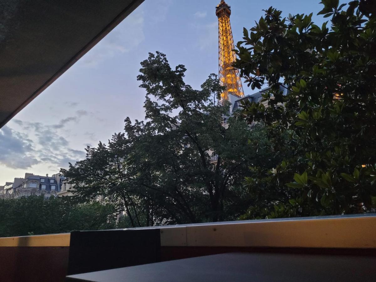 Eiffel Tower - Front Row Balcony View